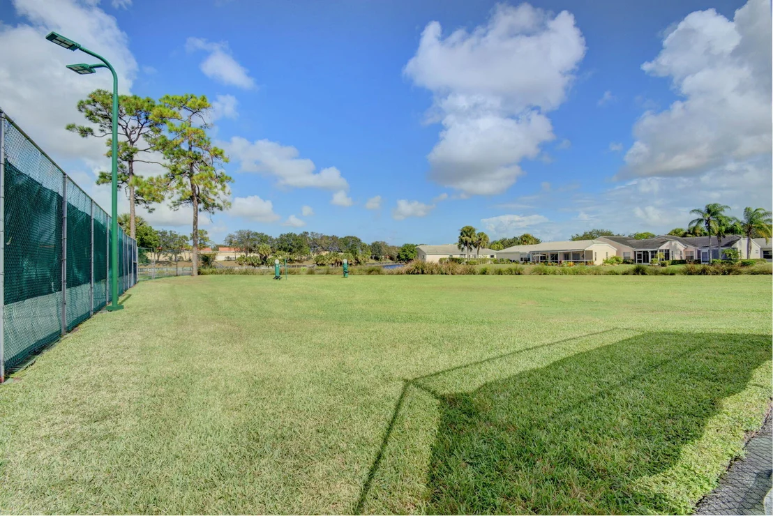 Photo of 120 Paddock Lane