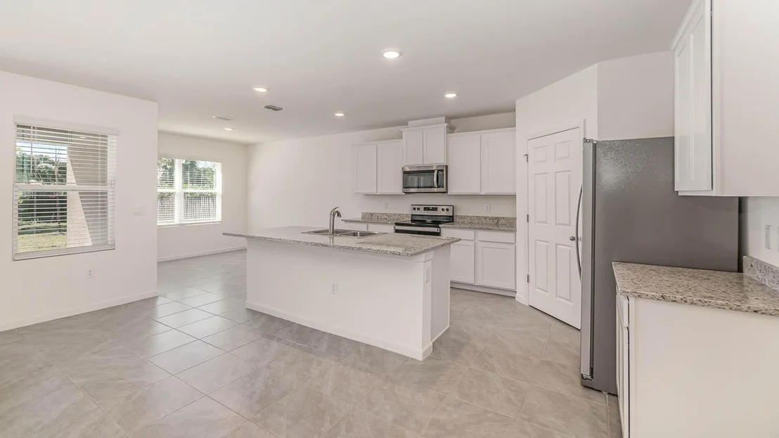 Photo of 2807 SE Eagle Drive