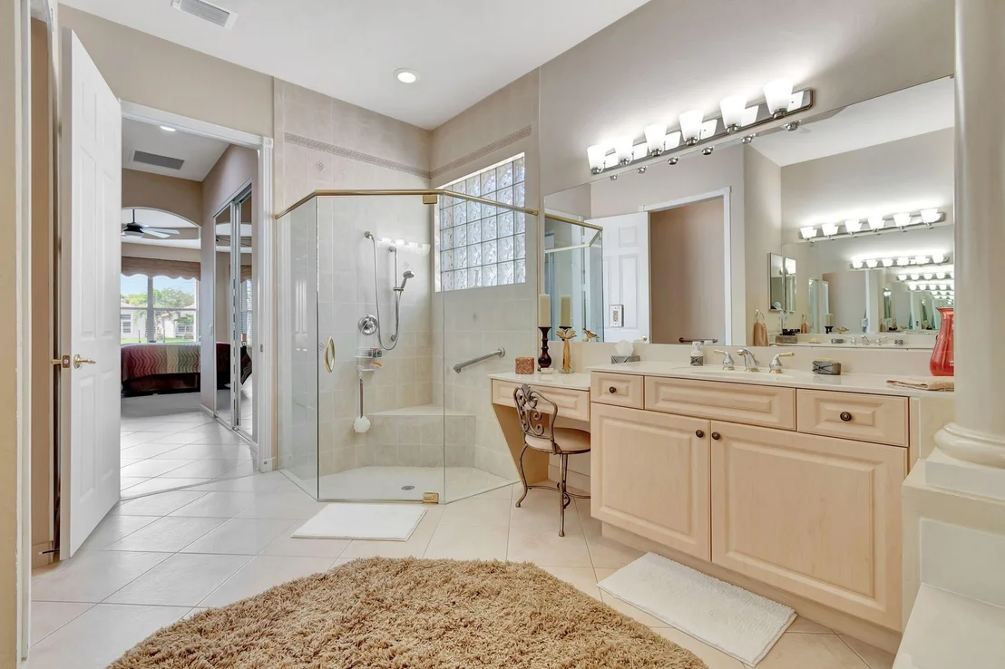 Photo of 9840 Chantilly Point Lane