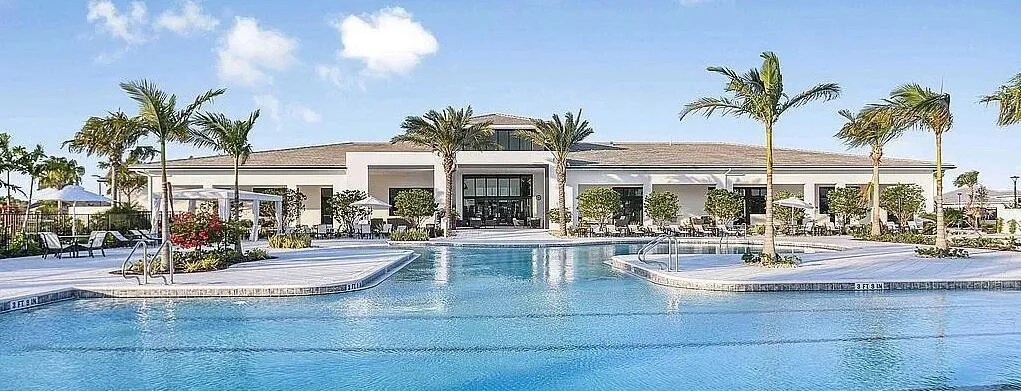 Photo of 15841 Key Biscayne Lane