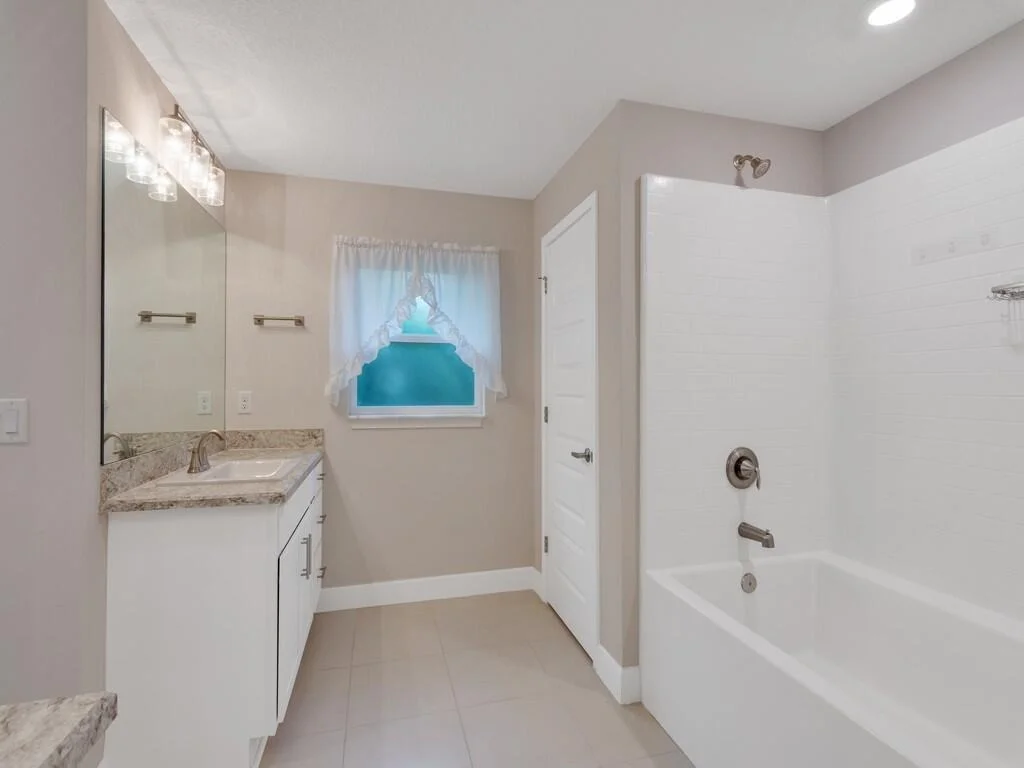 Photo of 8308 Amalfi Circle
