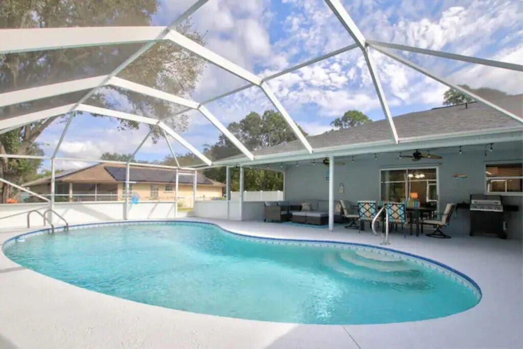 Photo of 1525 Esterbrook Lane