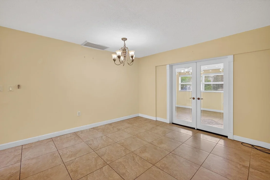 Photo of 5071 SE Great Pocket Trail