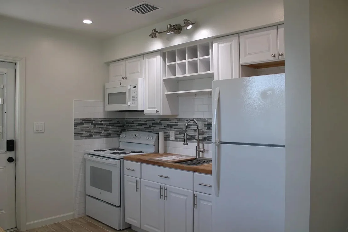 Photo of 47 SE 12TH Street