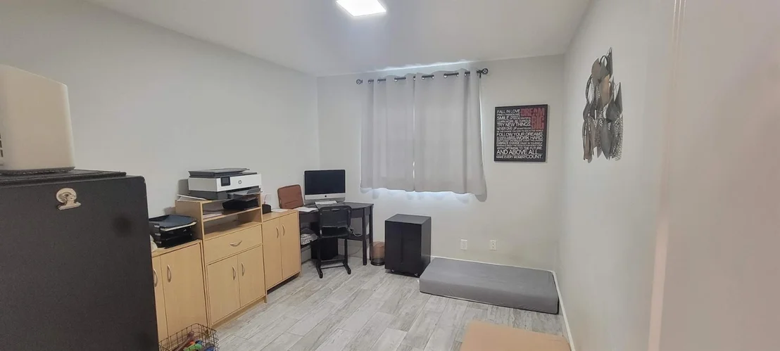Photo of 11223 Sunset Boulevard