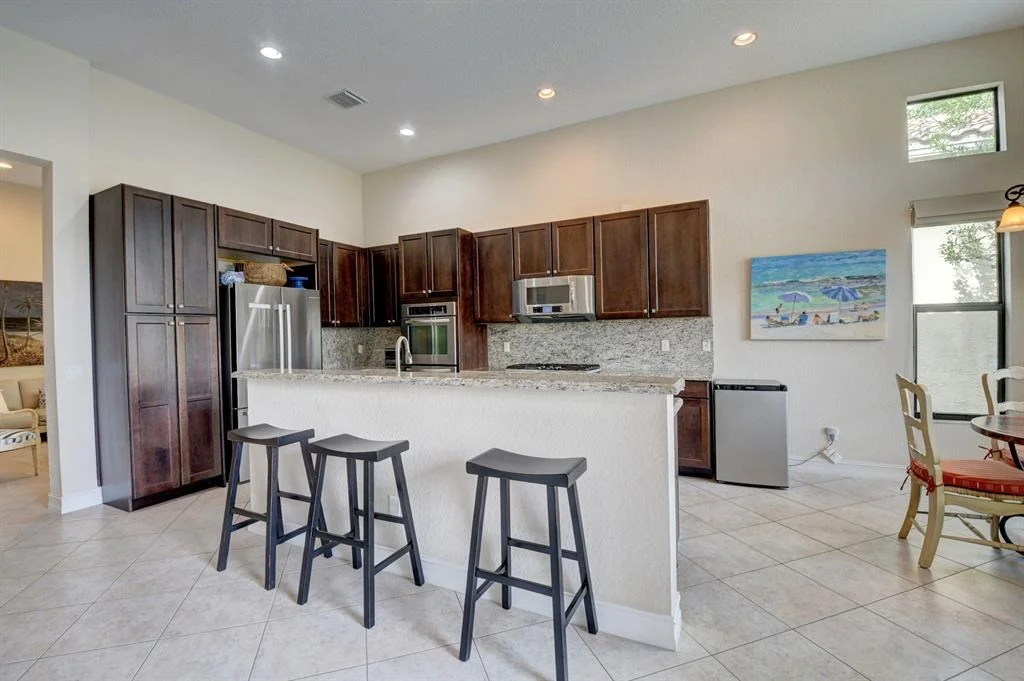 Photo of 16670 Gateway Bridge Drive