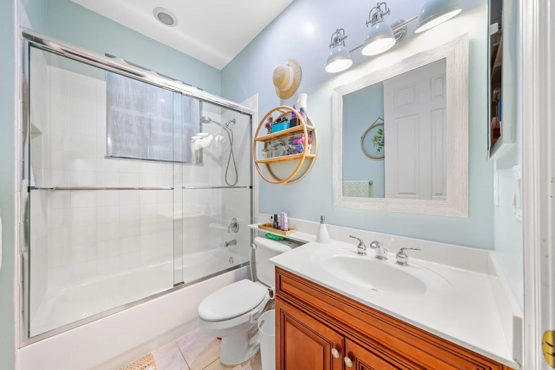 Photo of 19090 Skyridge Circle
