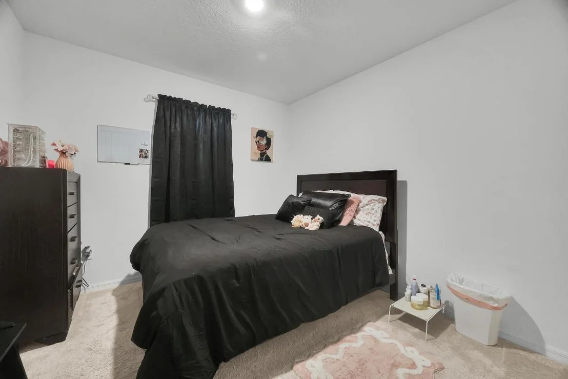 Photo of 5166 Armina Place