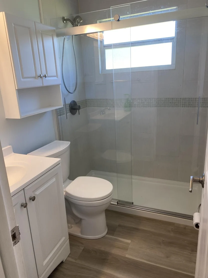 Photo of 2499 SE Madison Street