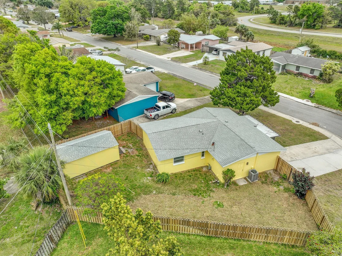 Photo of 524 Teak Drive
