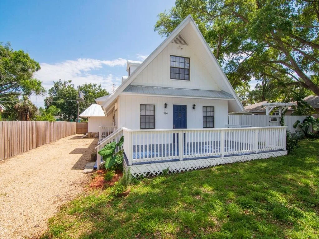 Photo of 386 13th Ave