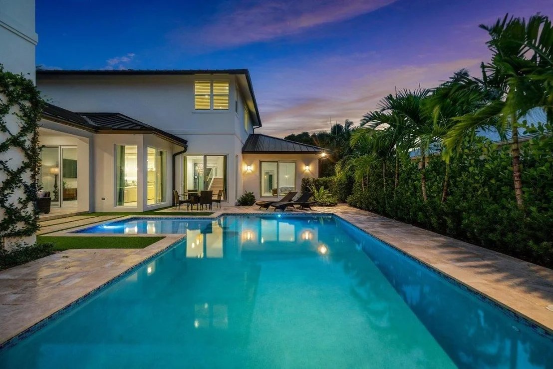 Photo of 217 Gulfstream Boulevard