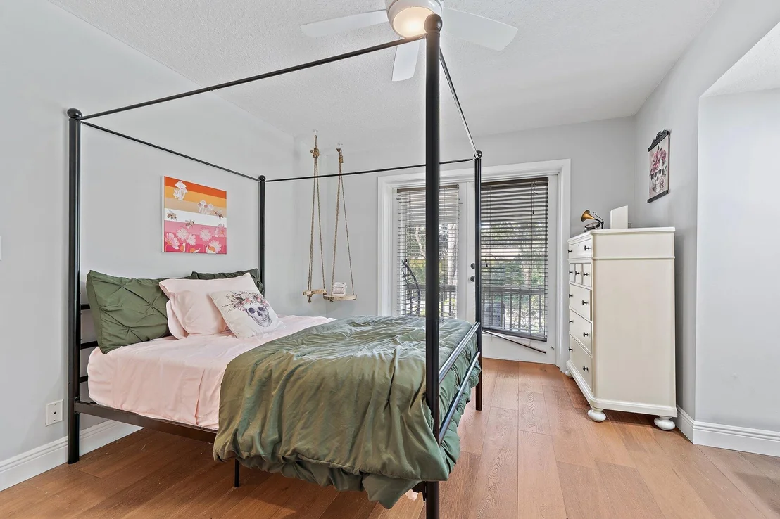 Photo of 17886 116th Terrace N