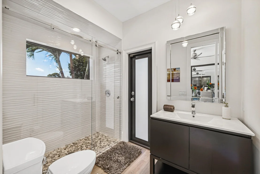 Photo of 5221 Estates Drive
