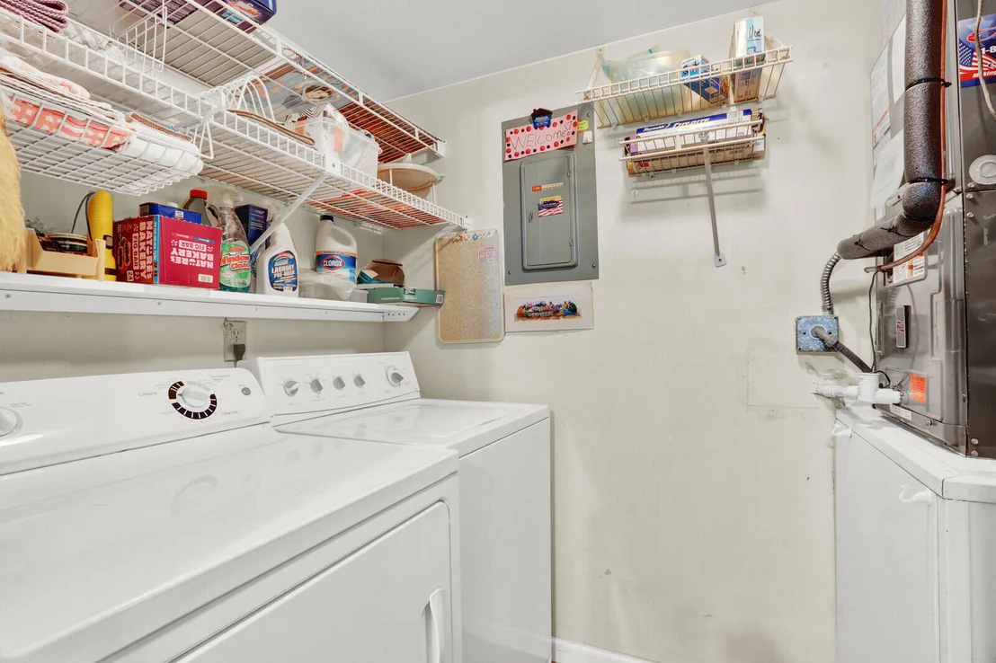 Photo of Unit D1 at 338 Knotty Pine Circle