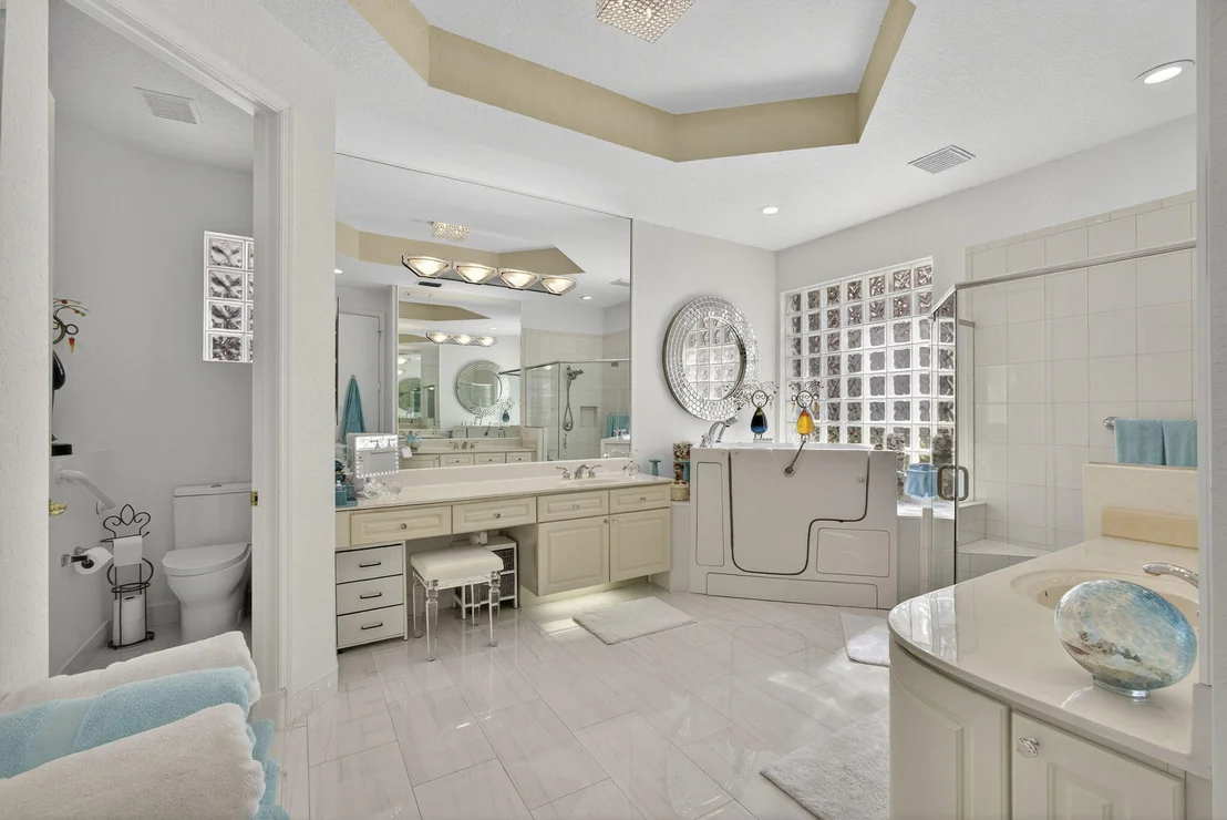 Photo of 4091 Laurel Estates Way