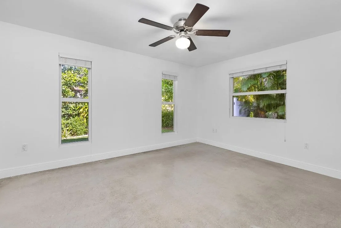 Photo of 41 Coconut Lane
