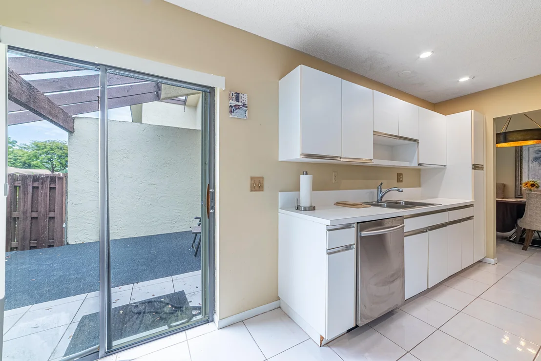 Photo of Unit B at 14200 Nesting Way