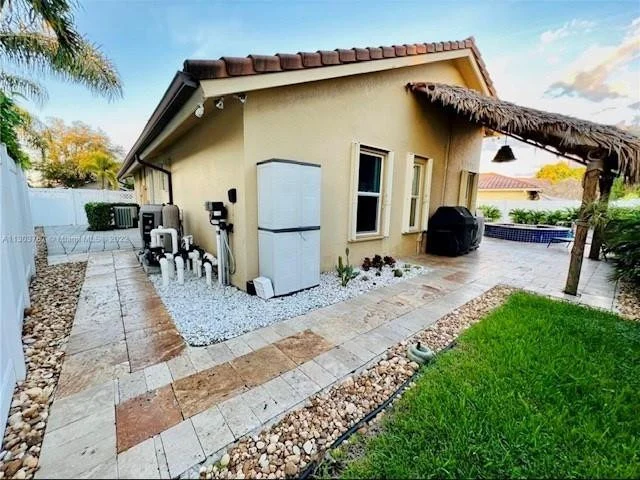 Photo of 6972 NW 19th Street