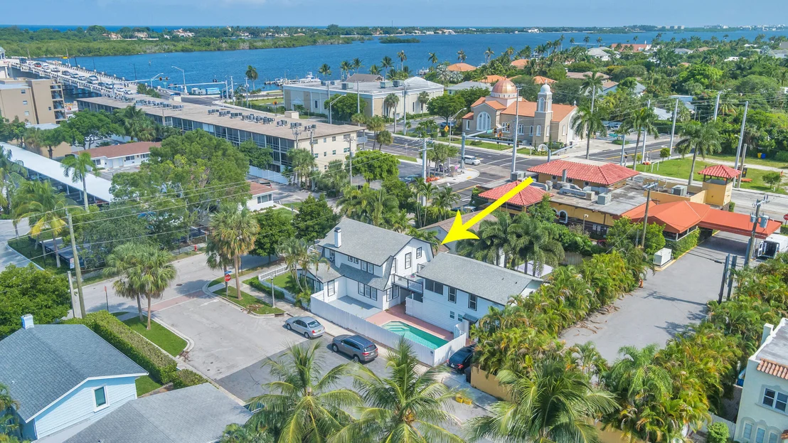 Photo of 3901 Washington Road