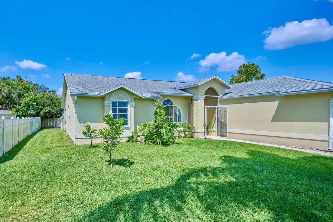 Photo of 431 Quarry Lane