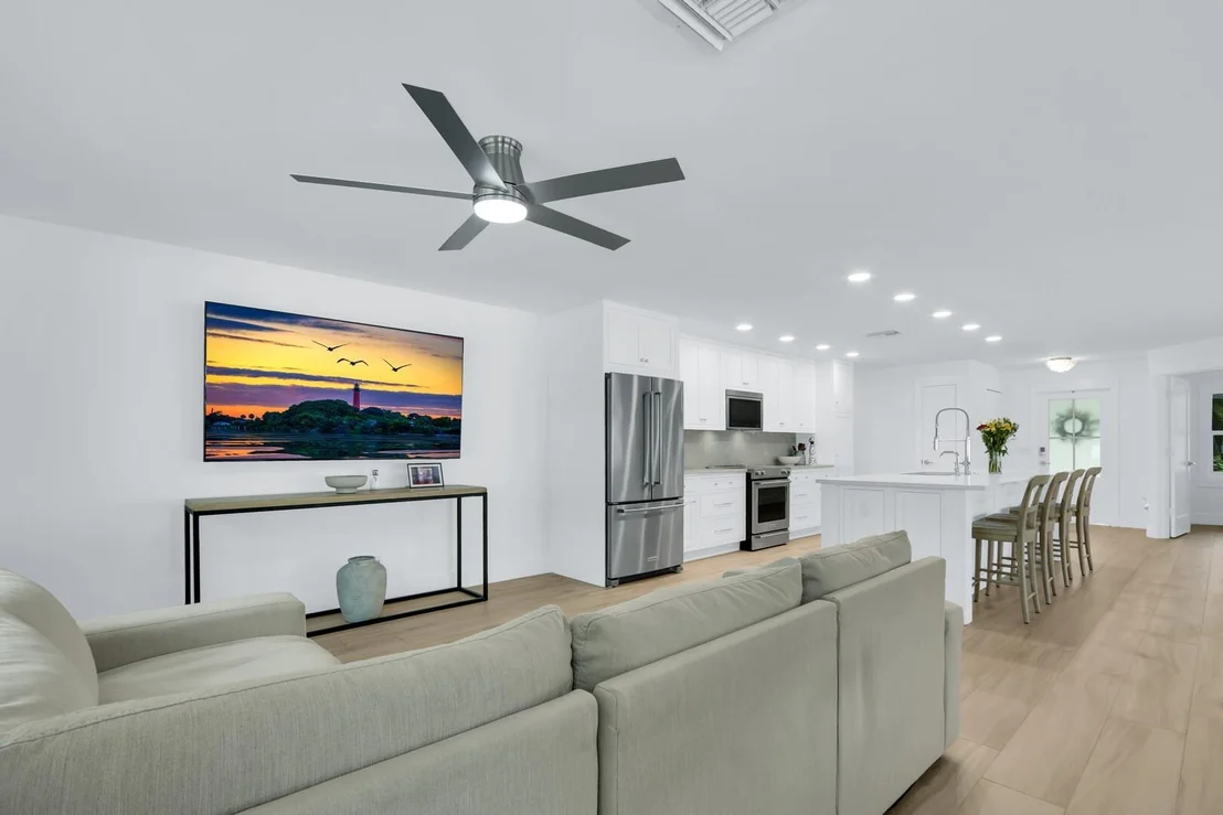 Photo of 5114 Laird Lane