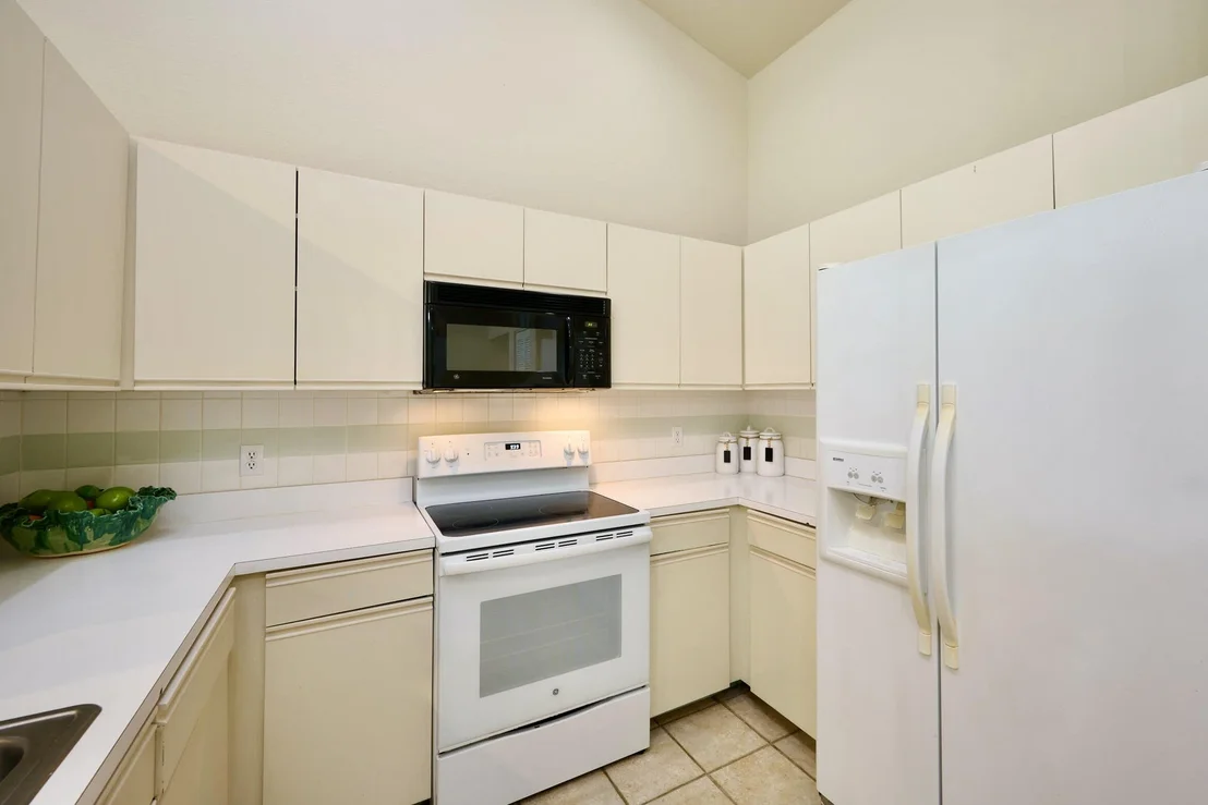 Photo of 415 Mac Lane