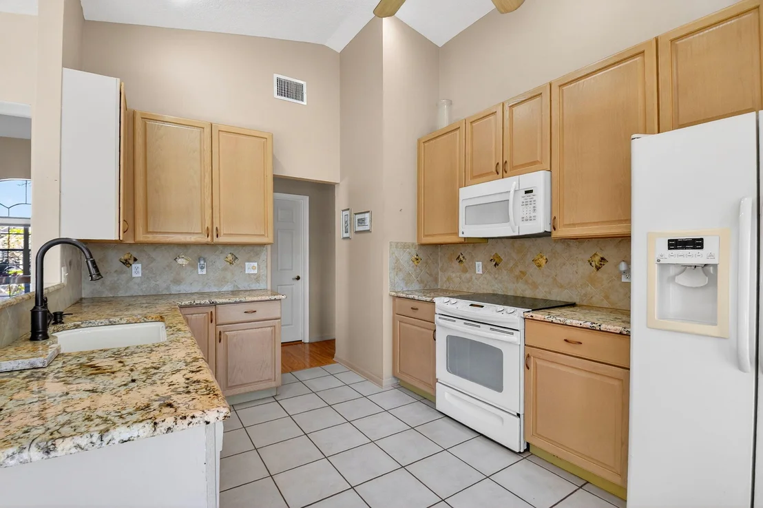 Photo of 12131 Dunhill Drive