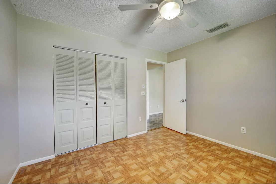 Photo of 6015 Spruce Drive