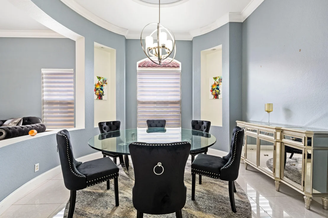 Photo of 658 Cresta Circle