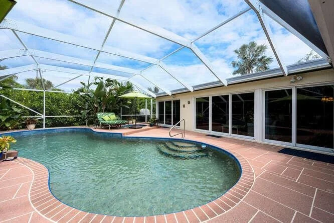 Photo of 137 Gulfstream Road