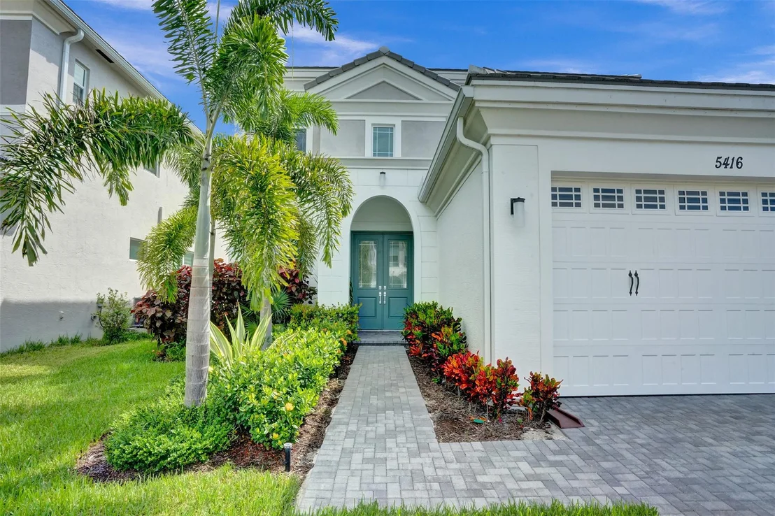 Photo of 5416 Macoon Way