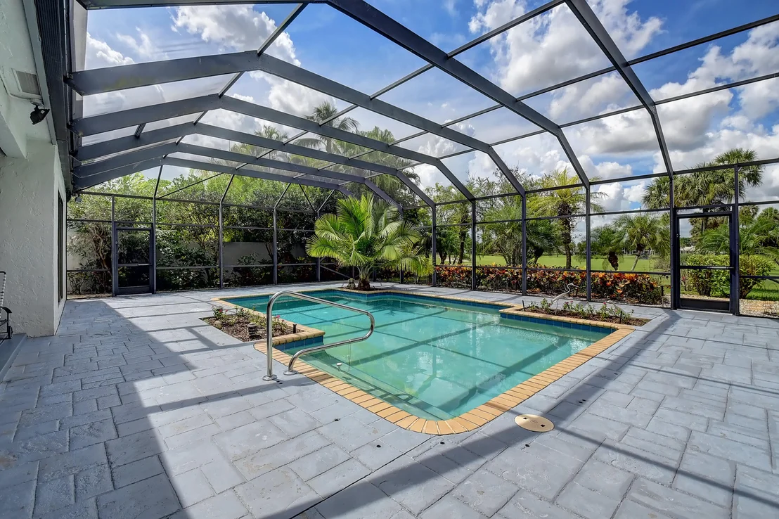 Photo of 7544 Rexford Road
