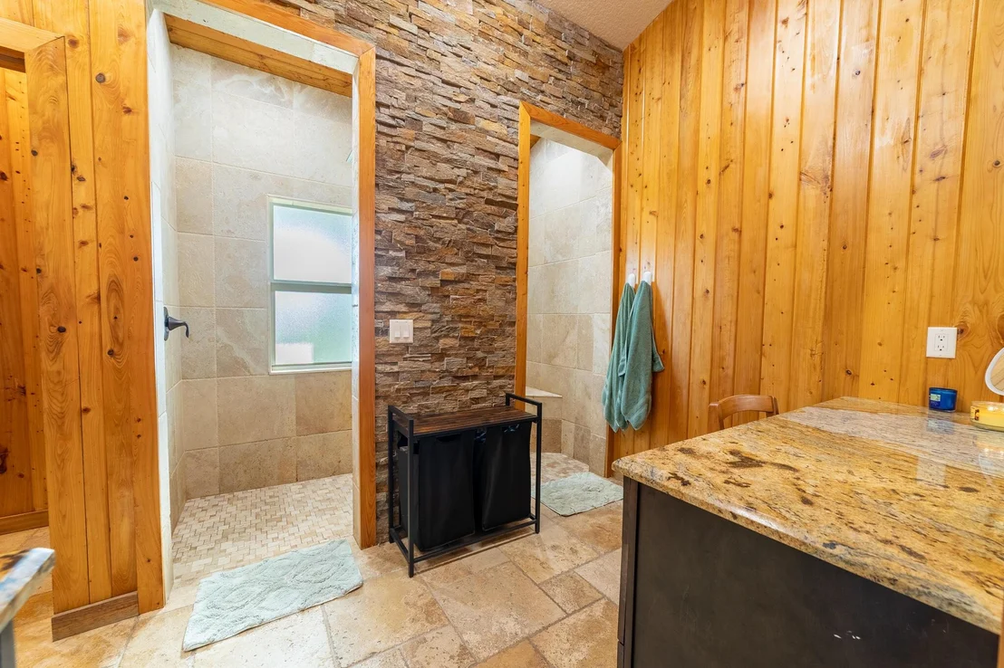 Photo of 1402 SE 12th Drive