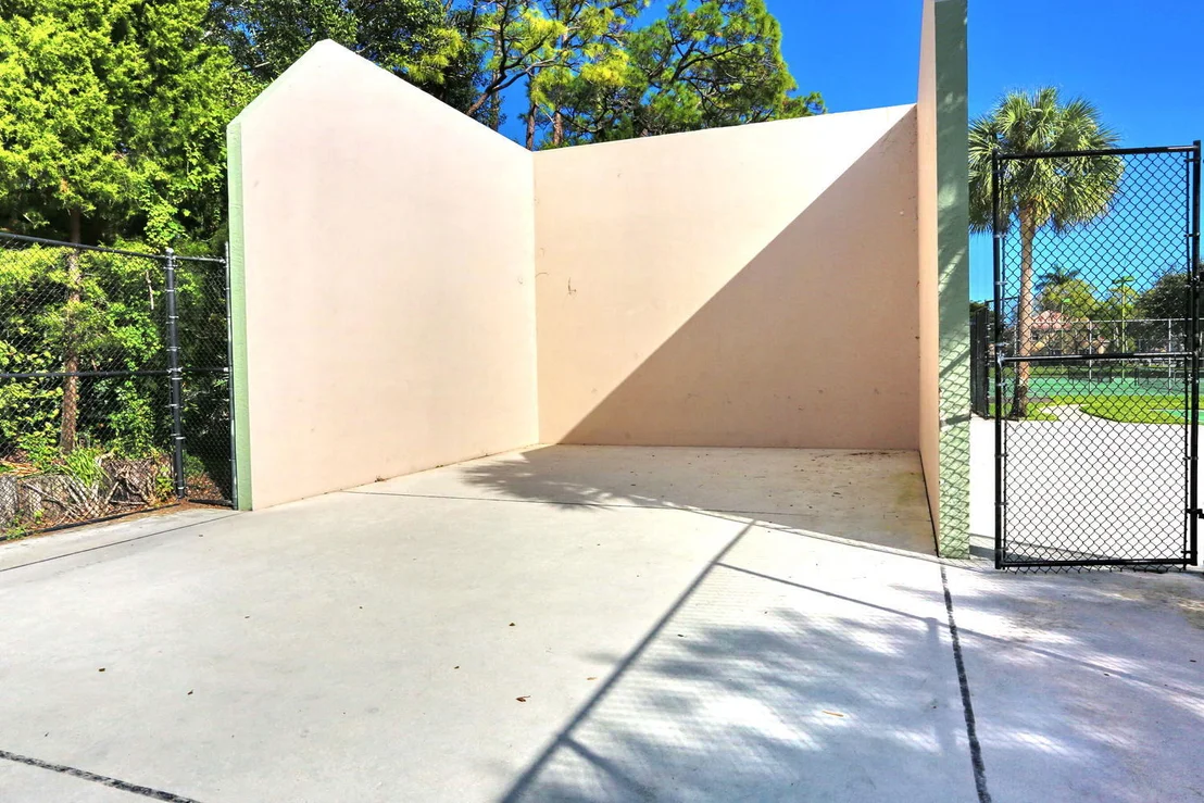 Photo of 5701 Descartes Circle