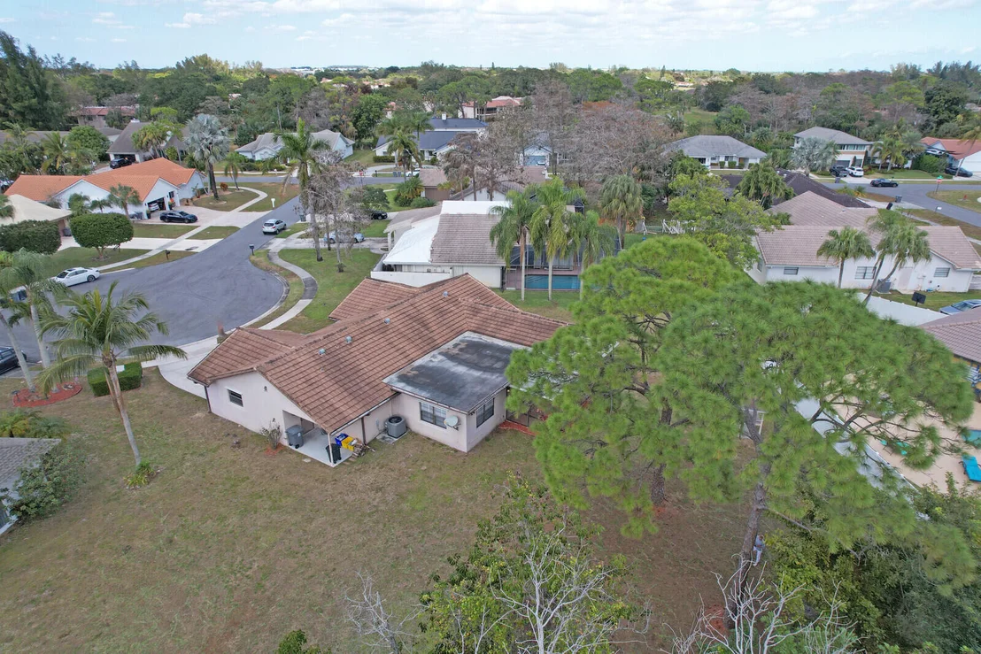 Photo of 21946 White Pine Terrace