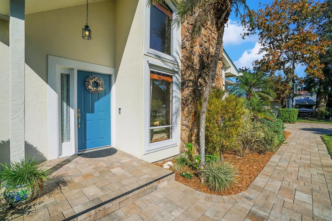Photo of 18801 Falcon Way