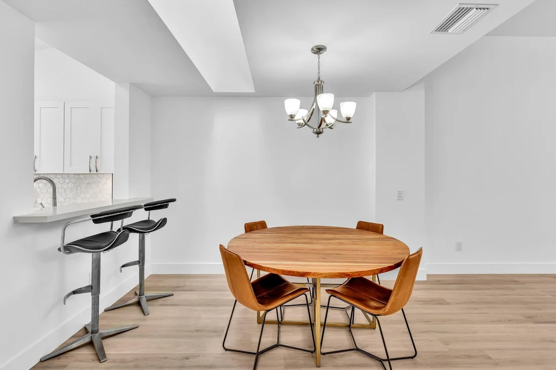 Photo of 6708 Canary Palm Circle
