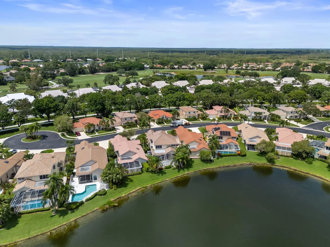 Photo of 232 Eagleton Lake Boulevard