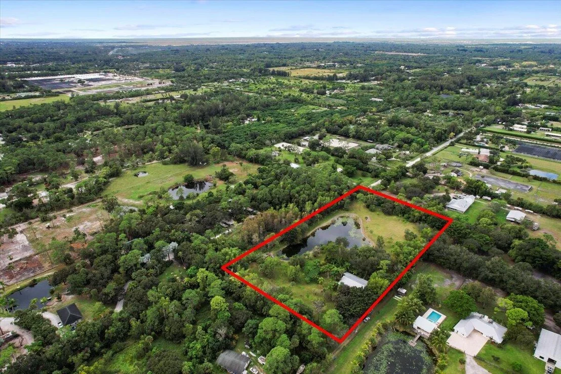 Photo of 3381 E Road