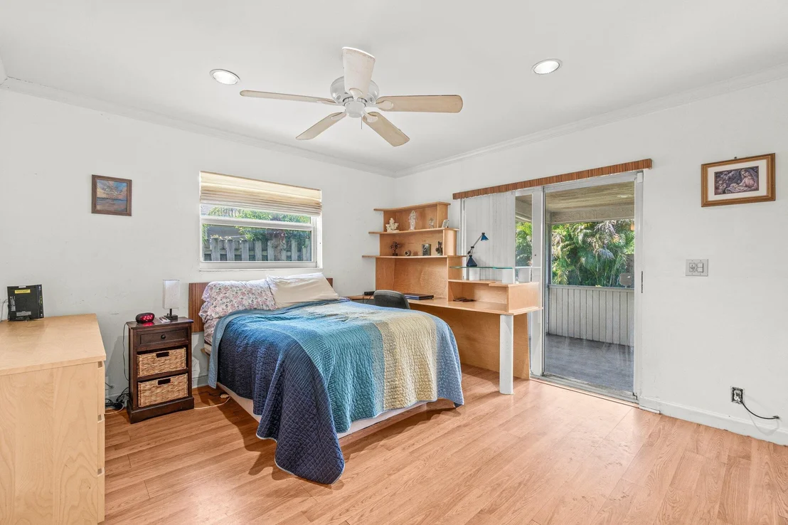 Photo of 7731 4th Terrace