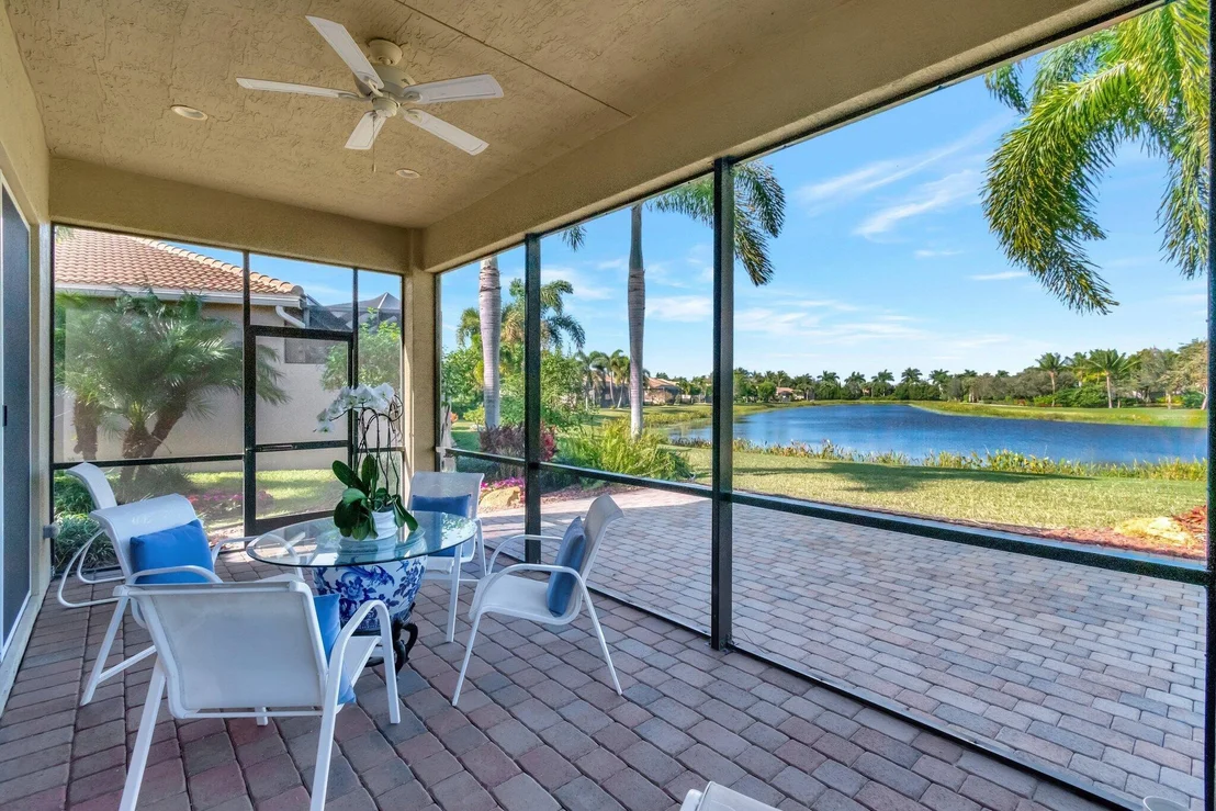Photo of 12396 Cascade Valley Lane