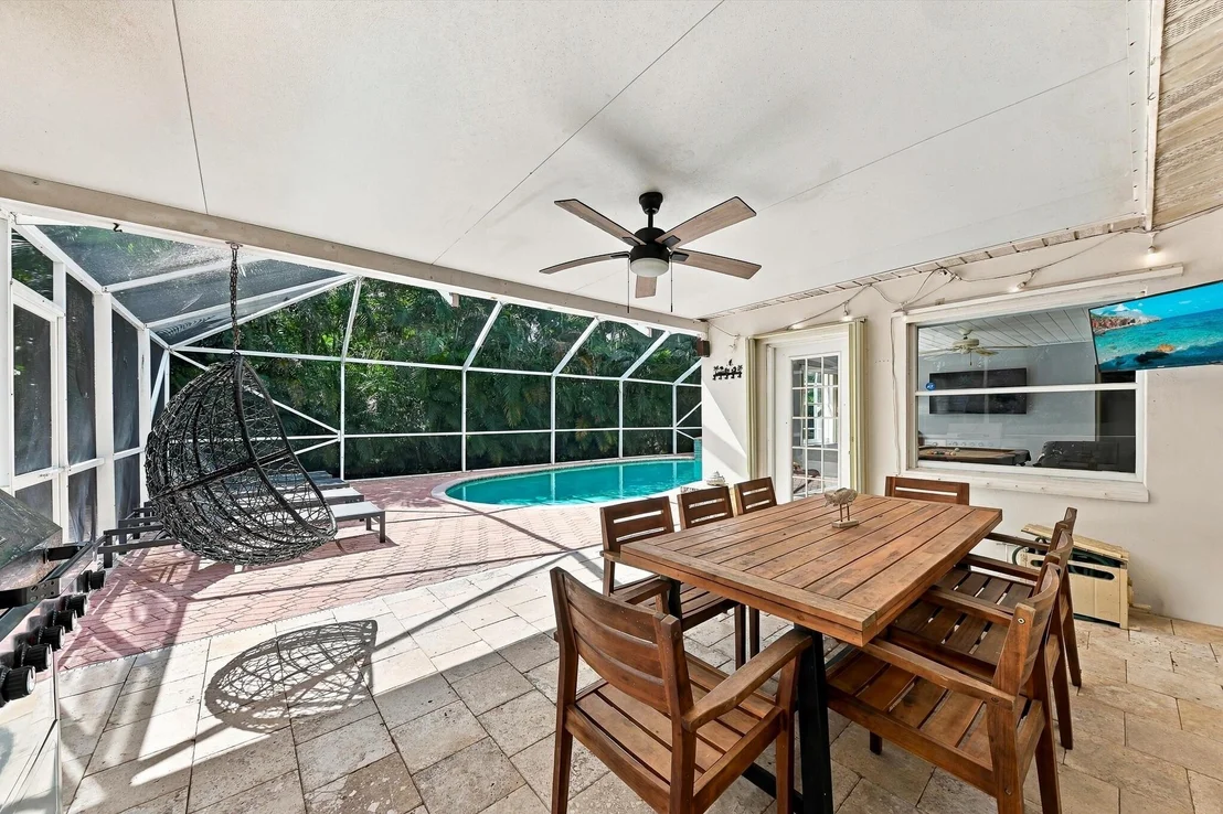 Photo of 5660 Lee Drive