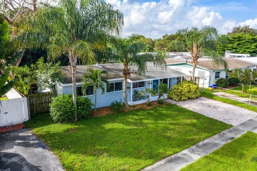 Photo of 3796 Florida Boulevard