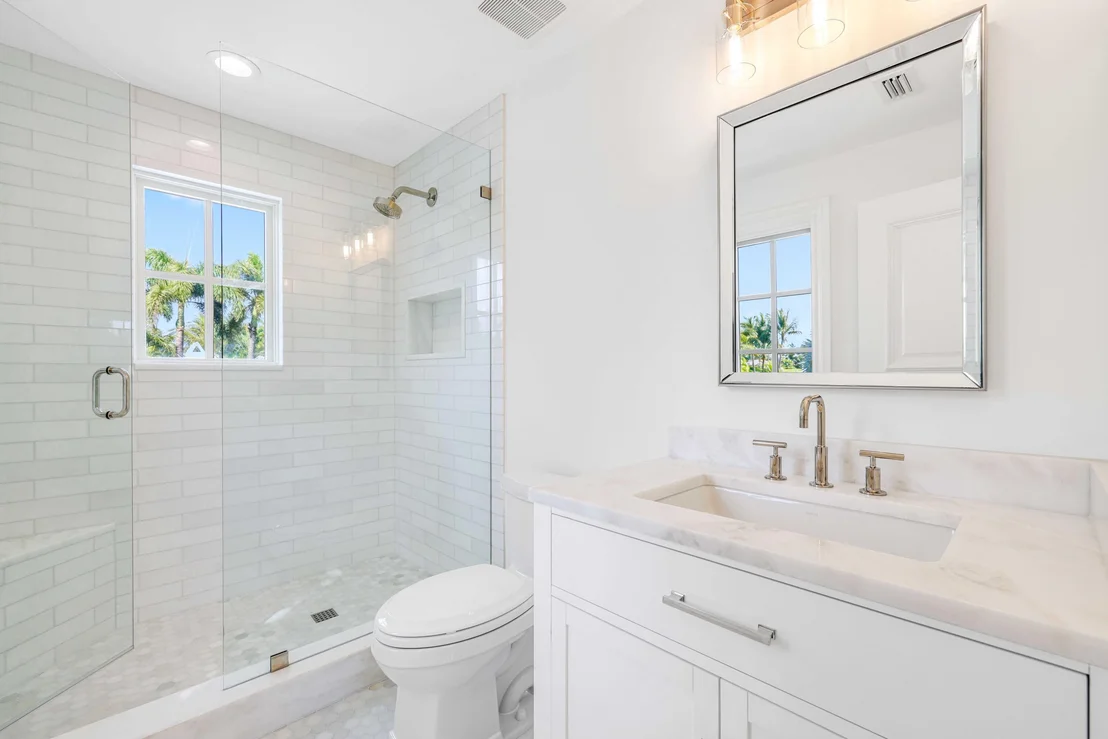 Photo of 220 Esplanade Way