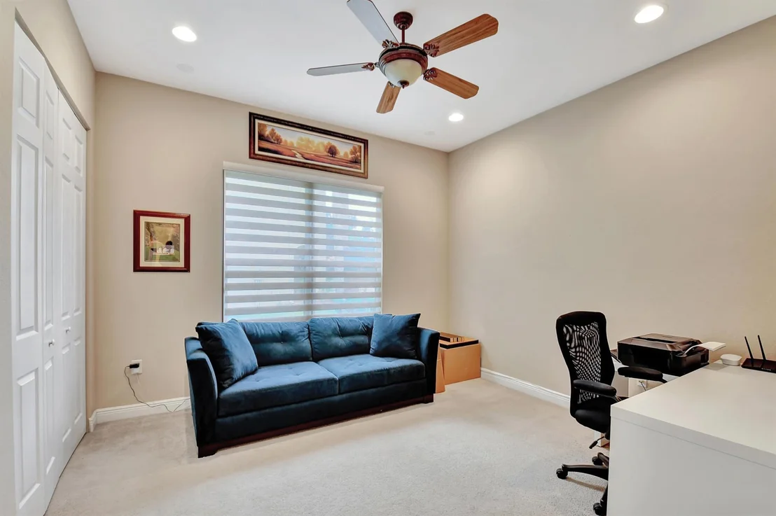 Photo of 10749 Castle Oak Drive