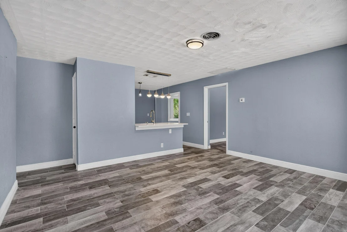 Photo of 2811 NE 9th Terrace