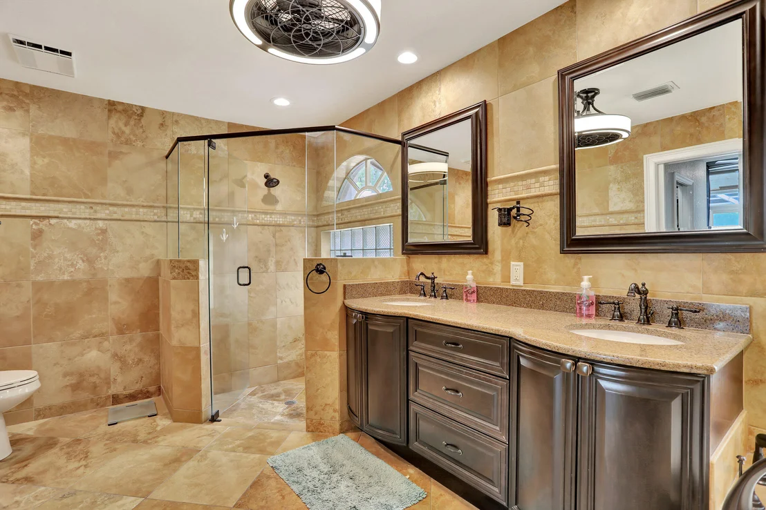 Photo of 5648 NW 100th Way