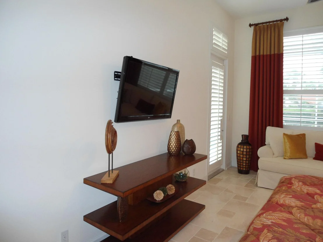 Photo of 5383 Ventura Drive