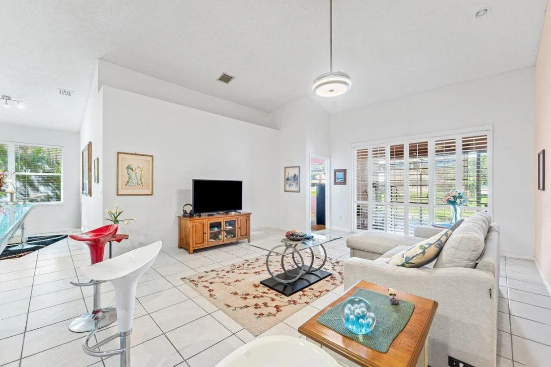 Photo of 258 Coral Trace Lane